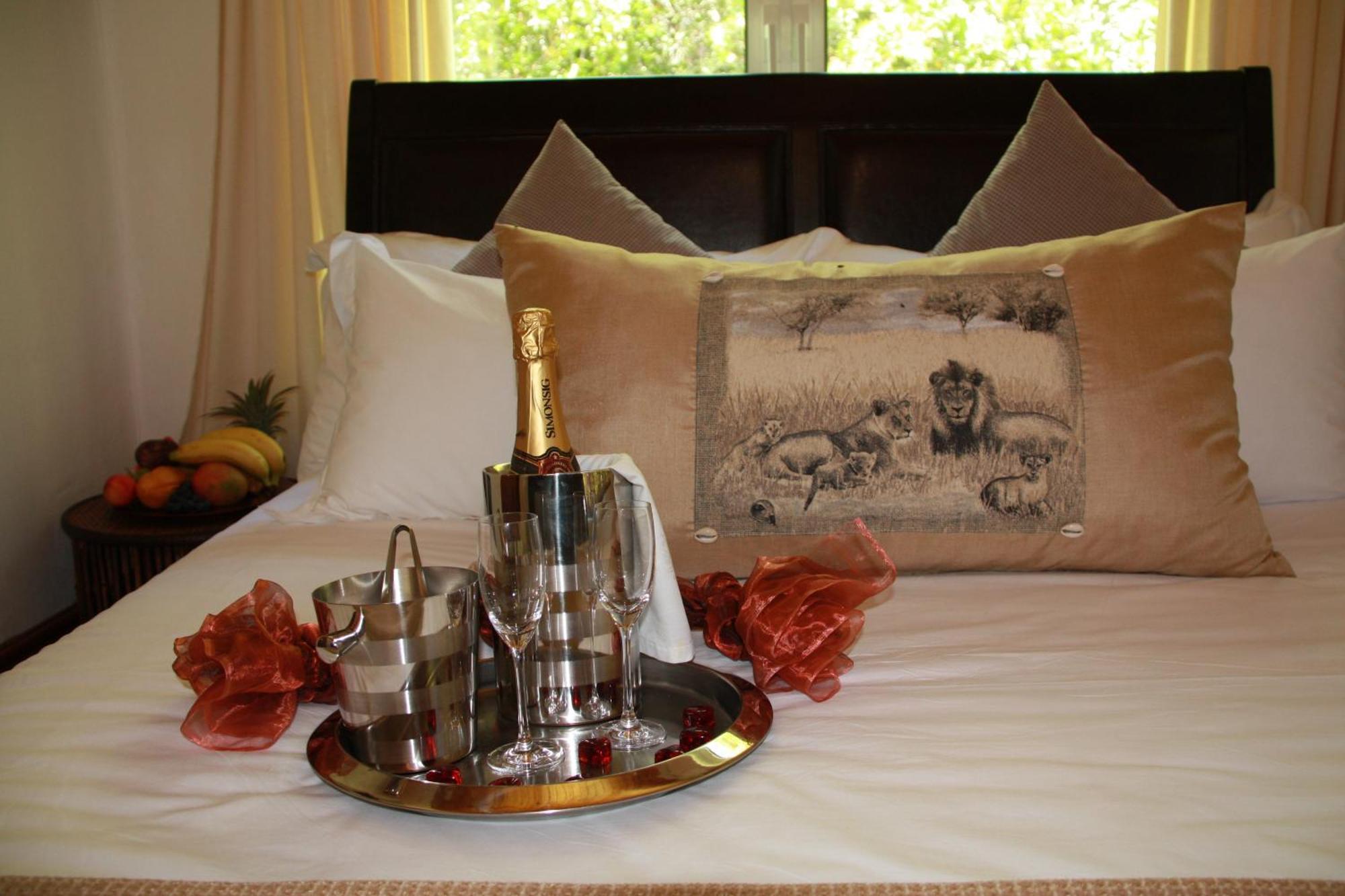 Orange-Ville Lodge & Guesthouse Stellenbosch Bilik gambar